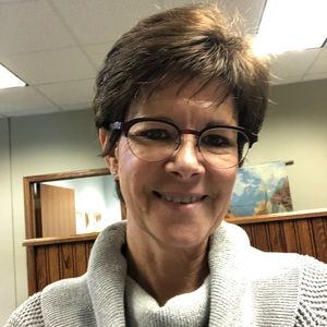 Meet your Posher, Christine